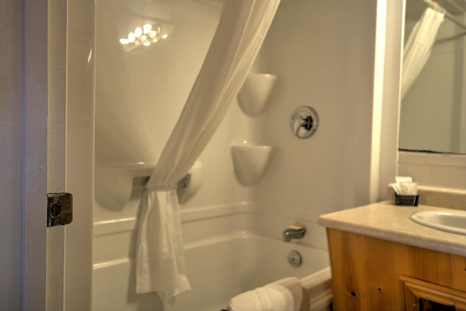 Motel Lakeview 3*